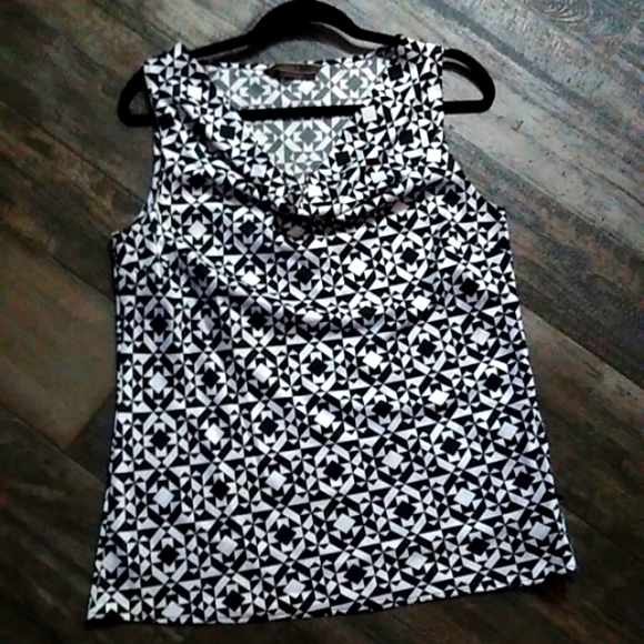 To the MAX Top - Picture 1 of 9